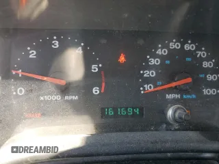 2003 Jeep Wrangler SE with VIN 1J4FA29183P335057, listed as a Copart auction lot 63523444 with 161,694 mi miles and Salvage Title. Bid and sale history available at carsss.com. Image 9.