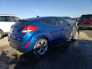 2017 Hyundai Veloster with VIN KMHTC6AD6HU320948, listed as a Copart auction lot 45232853 with 34,130 mi miles. Bid and sale history available at carsss.com. Image 3.