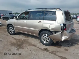 2006 Toyota Highlander z VIN JTEGP21A560125805, wystawiony jako IAAI lot #40142399 z przebiegiem 127 578 mil mil oraz . Historia ofert i sprzedaży dostępna na DreamBid. Obrazek 3.
