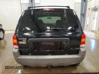 2002 Ford Escape XLT Choice z VIN 1FMCU04122KD33937, wystawiony jako Copart lot #63119335 z przebiegiem 161 809 mil mil oraz Czysty tytuł • Clean title. Historia ofert i sprzedaży dostępna na DreamBid. Obrazek 6.
