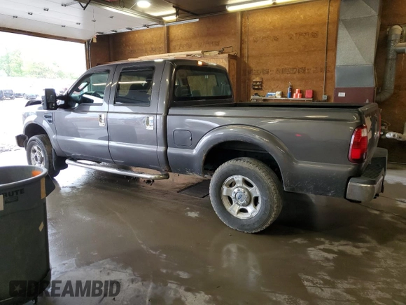 2008 Ford F-250 XL with VIN 1FTSW21548ED31563, listed as a Copart auction lot 56175005 with 173,259 mi miles and Salvage title. Bid and sale history available at DreamBid. Image 2.
