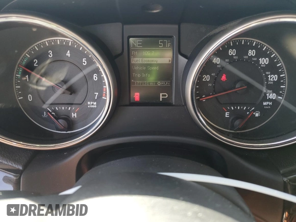 2011 Jeep Grand Cherokee Laredo z VIN 1J4RR4GG1BC544784, wystawiony jako Copart lot #52331015 z przebiegiem 177 131 mil mil oraz Szkoda całkowita • Salvage title. Historia ofert i sprzedaży dostępna na DreamBid. Obrazek 9.