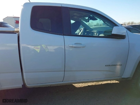 2021 Chevrolet Colorado 2WD LT with VIN 1GCHSCEA1M1241422, listed as a IAAI auction lot 41640963 with 52,566 mi miles. Bid and sale history available at carsss.com. Image 13.
