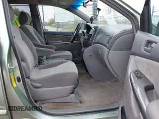 2007 Toyota Sienna CE with VIN 5TDZK23C87S017462, listed as a IAAI auction lot 42113773 with 201,306 mi miles. Bid and sale history available at carsss.com. Image 5.