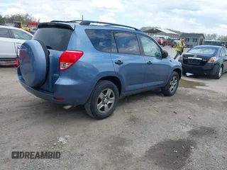 2007 Toyota RAV4 with VIN JTMBD33V575057166, listed as a IAAI auction lot 42015734 with 202,862 mi miles. Bid and sale history available at carsss.com. Image 4.