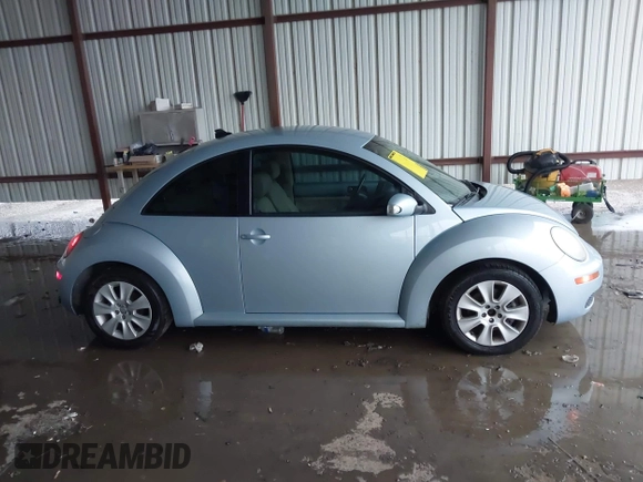 2010 Volkswagen Beetle с VIN 3VWPW3AG1AM022773, выставлен на аукционе IAAI как лот 42152867 с пробегом 138 604 миль миль и . История ставок и продаж доступна на DreamBid. Изображение 13.