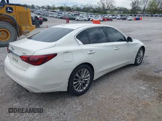 2020 Infiniti Q50 with VIN JN1EV7AR4LM250984, listed as a IAAI auction lot 41941918 with 76,086 mi miles and . Bid and sale history available at DreamBid. Image 4.