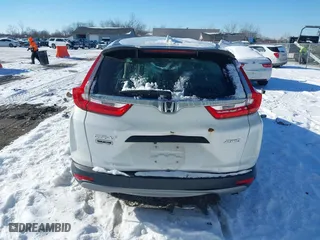 2019 Honda CR-V LX with VIN 2HKRW6H30KH232708, listed as a IAAI auction lot 41228437 with 108,821 mi miles. Bid and sale history available at carsss.com. Image 16.