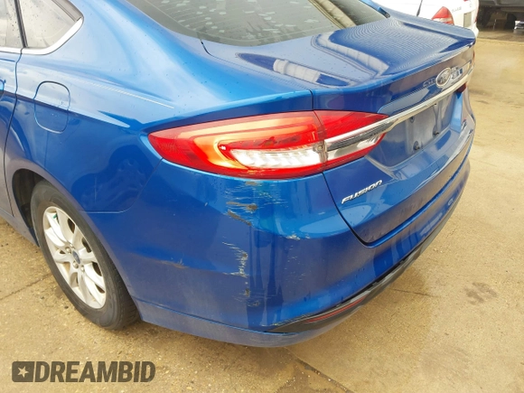 2018 Ford Fusion S with VIN 3FA6P0G78JR267564, listed as a IAAI auction lot 41862967 with 84,664 mi miles. Bid and sale history available at carsss.com. Image 6.