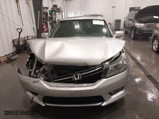 2015 Honda Accord Sedan EX-L with VIN 1HGCR2F86FA008393, listed as a IAAI auction lot 41877301 with 148,383 mi miles. Bid and sale history available at carsss.com. Image 13.
