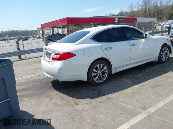 2013 Infiniti M z VIN JN1BY1AR3DM600744, wystawiony jako IAAI lot #41912310 z przebiegiem 200 014 mil mil oraz . Historia ofert i sprzedaży dostępna na DreamBid. Obrazek 4.
