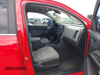2018 Chevrolet Colorado 2WD Work Truck z VIN 1GCGSBEA1J1256990, wystawiony jako IAAI lot #41654571 z przebiegiem 92 507 mil mil oraz . Historia ofert i sprzedaży dostępna na DreamBid. Obrazek 5.