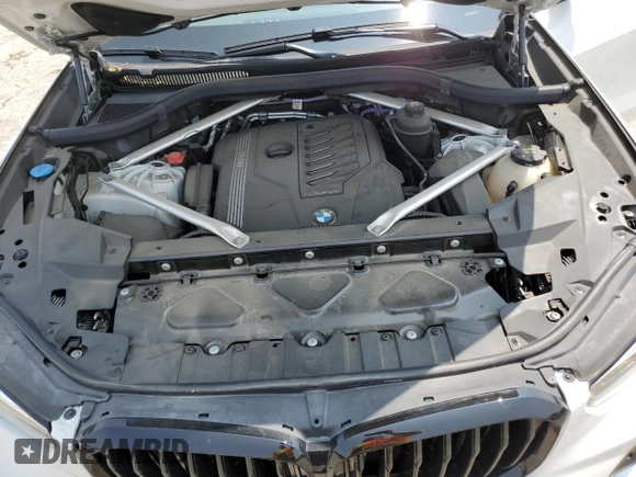 2022 BMW X5 xDrive40i with VIN 5UXCR6C06N9K96399, listed as a Copart auction lot 59893805 with 41,906 mi miles and Salvage title. Bid and sale history available at DreamBid. Image 12.