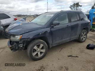 2016 Jeep Compass Latitude with VIN 1C4NJCEA9GD792867, listed as a Copart auction lot 43328235 with 0 mi miles and Clean Title. Bid and sale history available at carsss.com. Image 1.