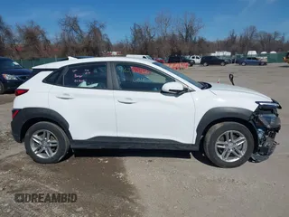 2022 Hyundai Kona SE with VIN KM8K2CAB7NU808474, listed as a IAAI auction lot 41628297 with 31,738 mi miles. Bid and sale history available at carsss.com. Image 14.