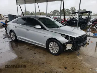 2017 Hyundai Sonata Hybrid SE with VIN KMHE24L11HA055375, listed as a Copart auction lot 76179663 with 100,776 mi miles. Bid and sale history available at carsss.com. Image 4.