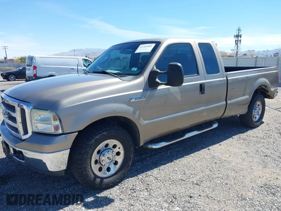 2005 Ford F-250 XL with VIN 1FTSX20565EC51367, listed as a IAAI auction lot 41723481 with 168,889 mi miles and . Bid and sale history available at DreamBid. Image 2.