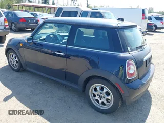 2013 MINI Cooper Hardtop with VIN WMWSU3C56DT679117, listed as a IAAI auction lot 42105896 with 75,523 mi miles. Bid and sale history available at carsss.com. Image 3.