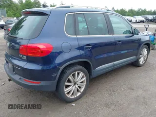 2012 Volkswagen Tiguan SE with VIN WVGBV7AX7CW552641, listed as a IAAI auction lot 42547566 with 184,617 mi miles and . Bid and sale history available at DreamBid. Image 4.