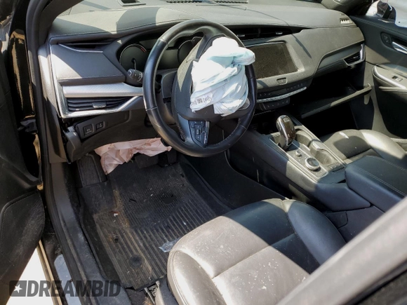 2021 Cadillac XT4 AWD Premium Luxury with VIN 1GYFZDR48MF081095, listed as a Copart auction lot 54206265 with 60,923 mi miles and Clean title. Bid and sale history available at DreamBid. Image 8.