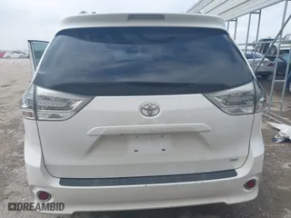 2015 Toyota Sienna SE with VIN 5TDXK3DC7FS599287, listed as a IAAI auction lot 41565671 with 111,626 mi miles. Bid and sale history available at carsss.com. Image 16.