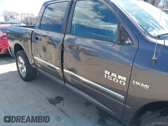 2016 Ram 1500 Big Horn with VIN 3C6RR7LT3GG123977, listed as a IAAI auction lot 41869762 with 178,415 mi miles and . Bid and sale history available at DreamBid. Image 6.