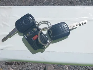 2006 Mercury Mariner Luxury с VIN 4M2CU57196KJ13921, выставлен на аукционе IAAI как лот 42087744 с пробегом 183 899 миль миль и . История ставок и продаж доступна на DreamBid. Изображение 11.