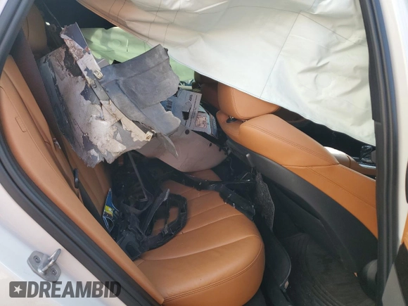 2021 BMW X5 xDrive40i with VIN 5UXCR6C00M9E75622, listed as a Copart auction lot 58568005 with Not provided miles and Salvage title. Bid and sale history available at DreamBid. Image 11.