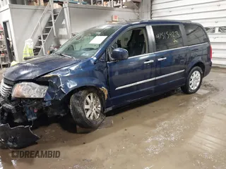 2016 Chrysler Town & Country Touring with VIN 2C4RC1BG8GR194307, listed as a IAAI auction lot 41515423 with 84,930 mi miles. Bid and sale history available at carsss.com. Image 17.
