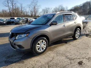 2016 Nissan Rogue SV z VIN JN8AT2MV2GW148319, wystawiony jako Copart lot #50306525 z przebiegiem 178 990 mil mil oraz Szkody całkowita. Historia ofert i sprzedaży dostępna na DreamBid. Obrazek 1.