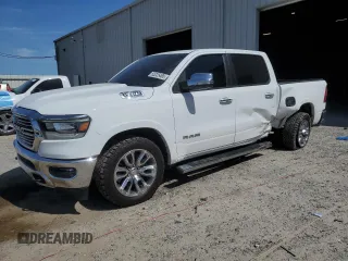 2021 Ram 1500 Laramie z VIN 1C6SRFJT3MN654873, wystawiony jako Copart lot #55225465 z przebiegiem 110 087 mil mil oraz Szkoda całkowita • Salvage title. Historia ofert i sprzedaży dostępna na DreamBid. Obrazek 1.