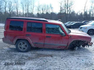 2006 Jeep Commander with VIN 1J8HG48K56C195413, listed as a IAAI auction lot 41405302 with 74,062 mi miles and . Bid and sale history available at DreamBid. Image 13.