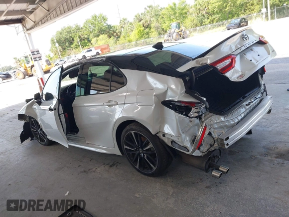 2019 Toyota Camry XSE с VIN 4T1BZ1HK9KU023858, выставлен на аукционе IAAI как лот 42218518 с пробегом 51 613 миль миль и . История ставок и продаж доступна на DreamBid. Изображение 14.