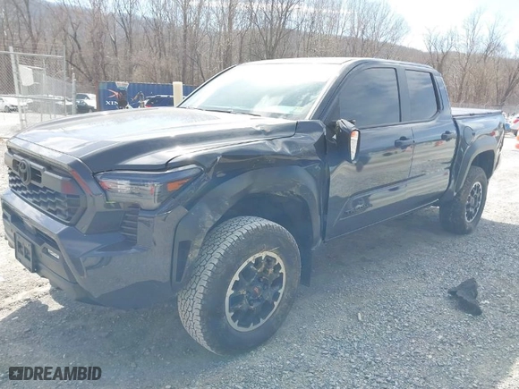 2024 Toyota Tacoma 4WD SR5 with VIN 3TYLB5JN9RT007963, listed as a IAAI auction lot 41716425 with 11,313 mi miles. Bid and sale history available at carsss.com. Image 2.