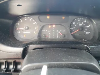 2002 Kia Sportage with VIN KNDJB723625167905, listed as a Copart auction lot 74193854 with 98,864 mi miles and Salvage Title. Bid and sale history available at carsss.com. Image 9.