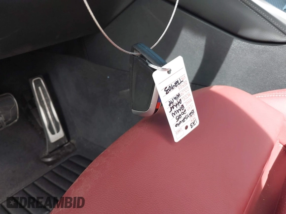 2025 BMW 4 Series M440i с VIN WBA73DA08SCT12903, выставлен на аукционе IAAI как лот 42461458 с пробегом Не указан миль и . История ставок и продаж доступна на DreamBid. Изображение 11.