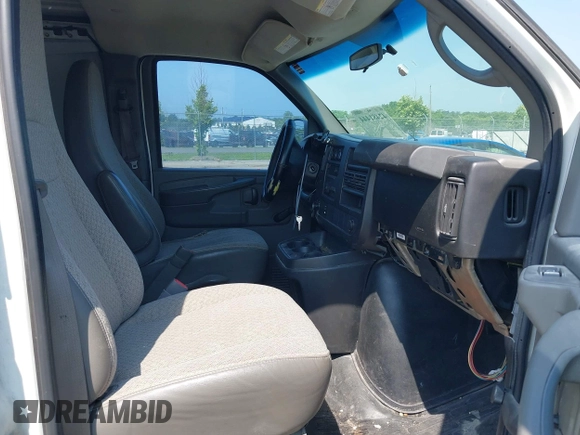 2010 Chevrolet Express Cargo with VIN 1GCZGFBA5A1180910, listed as a IAAI auction lot 42481444 with 330,979 mi miles and . Bid and sale history available at DreamBid. Image 5.