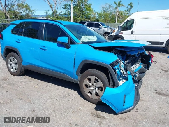 2019 Toyota RAV4 LE with VIN 2T3K1RFV6KW026338, listed as a IAAI auction lot 41763193 with 152,909 mi miles. Bid and sale history available at carsss.com. Image 1.