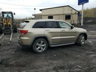 2012 Jeep Grand Cherokee Overland with VIN 1C4RJECT2CC146300, listed as a Copart auction lot 51774655 with 91,947 mi miles and Salvage Title. Bid and sale history available at carsss.com. Image 3.