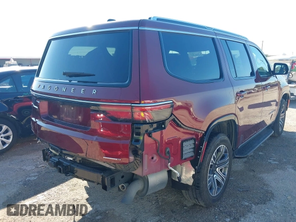 2024 Jeep Wagoneer Series II with VIN 1C4SJUBP2RS177139, listed as a IAAI auction lot 42224164 with 31,229 mi miles and . Bid and sale history available at DreamBid. Image 4.