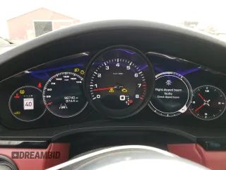 2020 Porsche Cayenne z VIN WP1AA2AY5LDA03876, wystawiony jako Copart lot #48766045 z przebiegiem 160 515 mil mil oraz Czysty tytuł • Clean title. Historia ofert i sprzedaży dostępna na DreamBid. Obrazek 9.