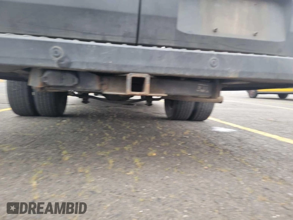 2020 Ford Transit Cargo with VIN 1FTBF4UG0LKB26146, listed as a IAAI auction lot 42679323 with 137,541 mi miles and . Bid and sale history available at DreamBid. Image 4.