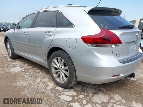 2013 Toyota Venza LE with VIN 4T3BA3BB4DU035888, listed as a IAAI auction lot 42357700 with 177,000 mi miles and . Bid and sale history available at DreamBid. Image 3.
