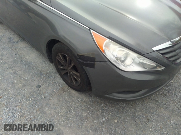 2013 Hyundai Sonata GLS with VIN 5NPEB4AC8DH770164, listed as a IAAI auction lot 40880615 with 168,511 mi miles and . Bid and sale history available at carsss.com. Image 6.