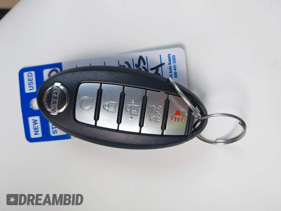 2018 Nissan Maxima Platinum с VIN 1N4AA6AP1JC375384, выставлен на аукционе IAAI как лот 42269988 с пробегом 131 862 миль миль и . История ставок и продаж доступна на DreamBid. Изображение 11.