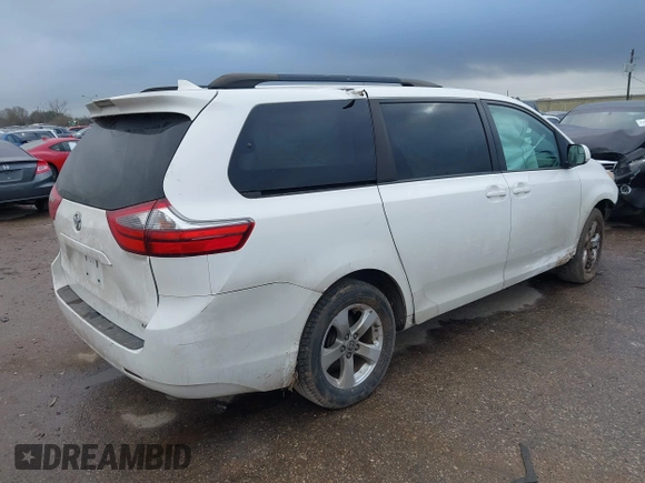 2020 Toyota Sienna LE Auto Access Seat с VIN 5TDKZ3DC1LS068541, выставлен на аукционе IAAI как лот 41688973 с пробегом 92 097 миль миль и . История ставок и продаж доступна на DreamBid. Изображение 4.