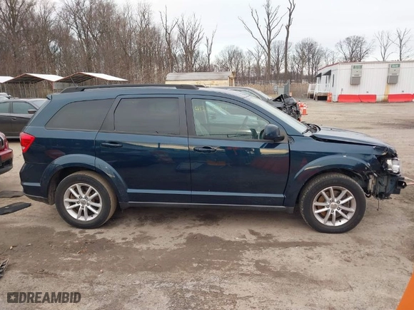 2013 Dodge Journey SXT with VIN 3C4PDCBB3DT713471, listed as a IAAI auction lot 41207717 with 185,529 mi miles. Bid and sale history available at carsss.com. Image 14.