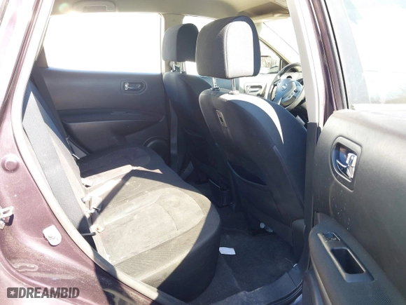 2015 Nissan Rogue Select S with VIN JN8AS5MT3FW660978, listed as a IAAI auction lot 41726625 with 105,973 mi miles. Bid and sale history available at carsss.com. Image 8.