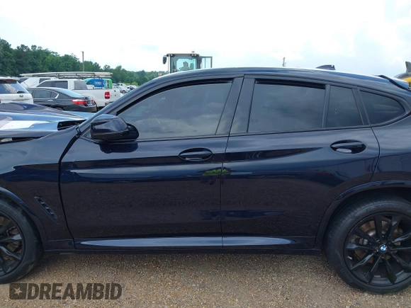 2024 BMW X4 xDrive30i с VIN 5UX33DT07R9T67833, выставлен на аукционе IAAI как лот 42574366 с пробегом Не указан миль и . История ставок и продаж доступна на DreamBid. Изображение 14.