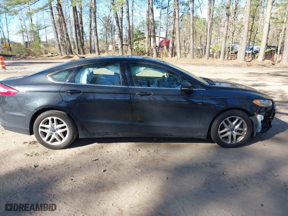 2015 Ford Fusion SE with VIN 3FA6P0H72FR299870, listed as a IAAI auction lot 41835666 with 84,450 mi miles. Bid and sale history available at carsss.com. Image 13.